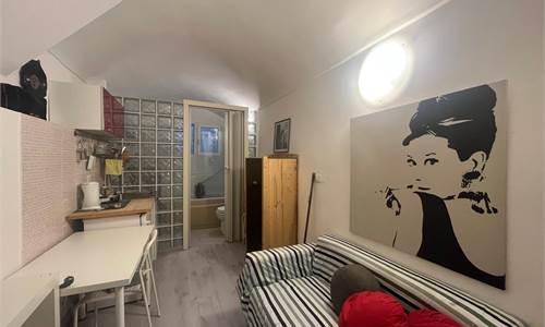 Laboratorio In Vendita a Torino